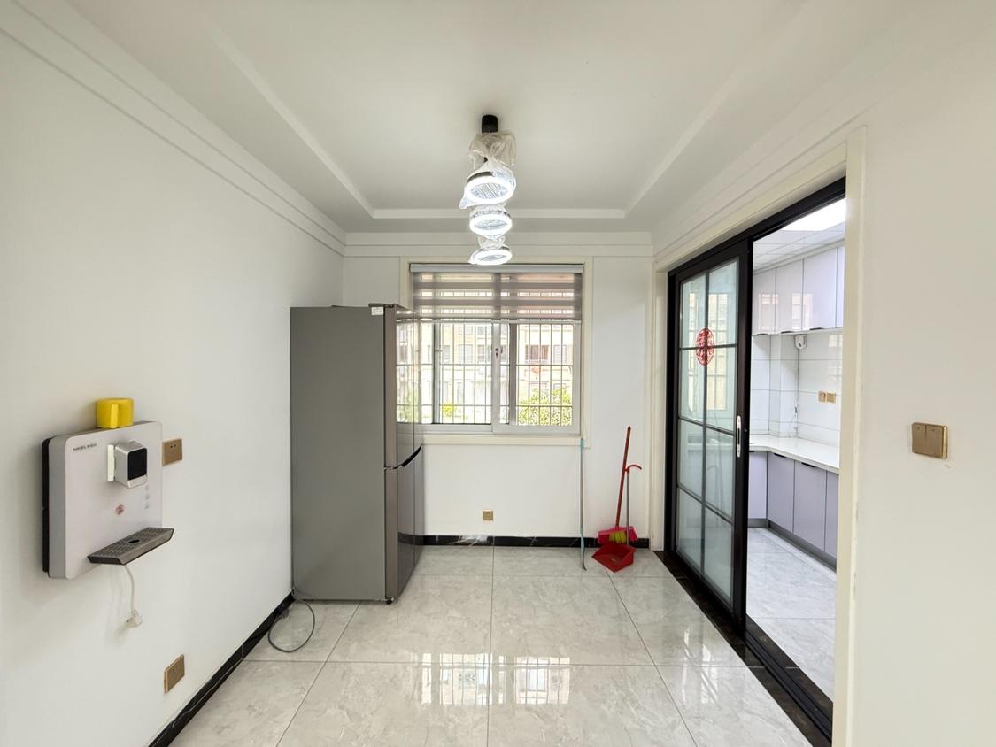 整租·东南悦湖