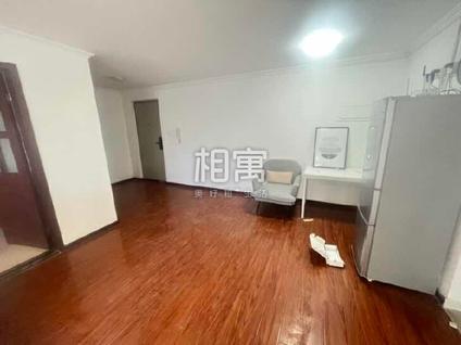 朝阳芍药居合租 芍药居北里4室1厅/15平/低楼层