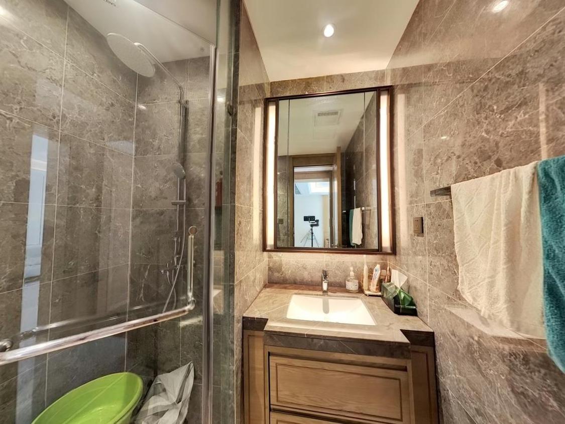 整租·滨江金茂府