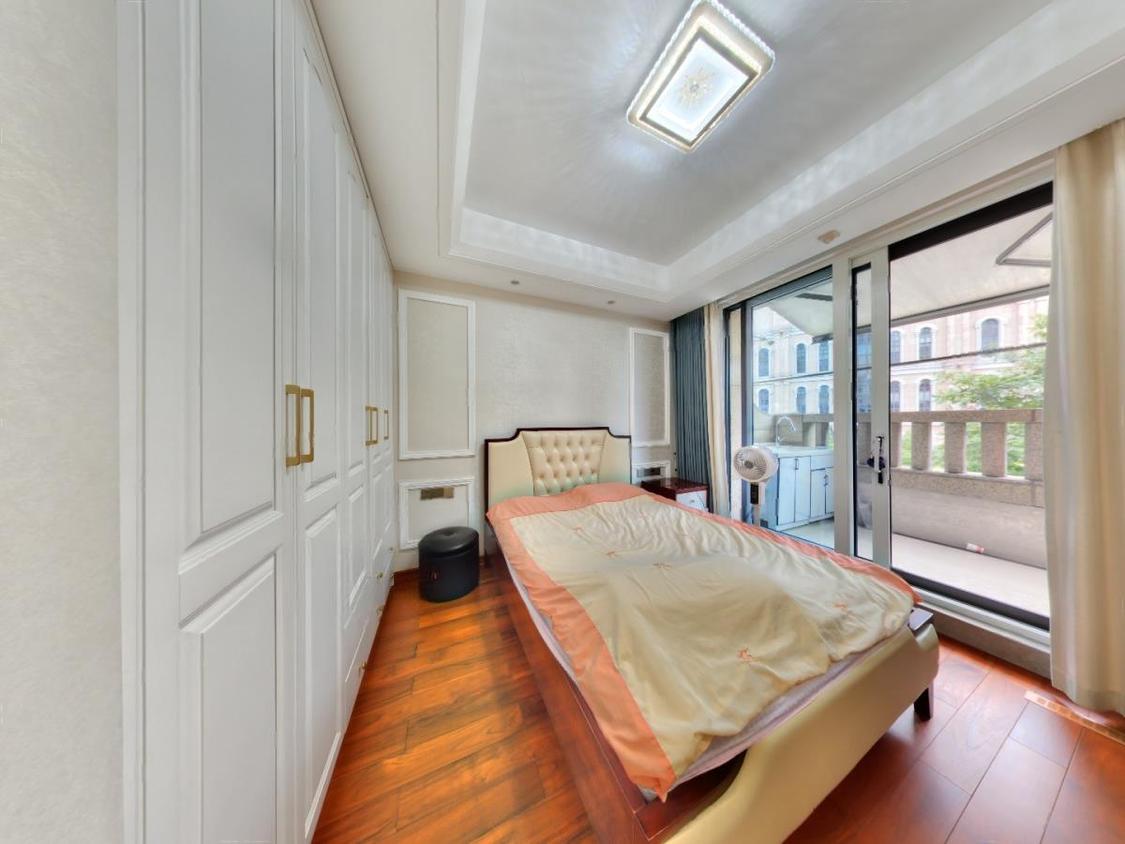 整租·滨江金茂府