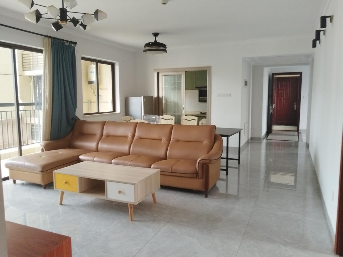 整租·君华新城