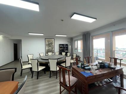 江宁科学园整租 罗托鲁拉小镇3室1厅/185平/中楼层