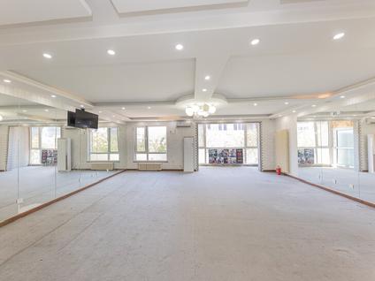 海淀万寿路整租 紫金长安4室2厅/184平/中楼层