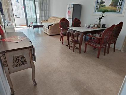 黄岛隐珠整租 保利海上罗兰3室2厅/115平/低楼层