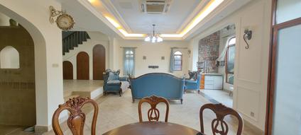 秀英西海岸南片区整租 富力盈溪谷4室2厅/256平/低楼层