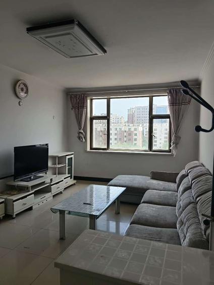 金凤森林公园整租 新琇苑2室2厅/89平/高楼层