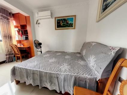 柳南柳南整租 在水一方4室2厅/130平/中楼层