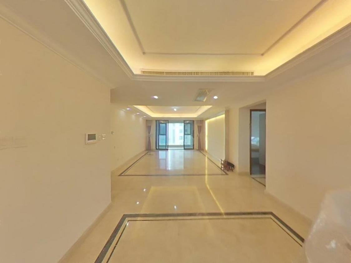 整租·曲江华著中城