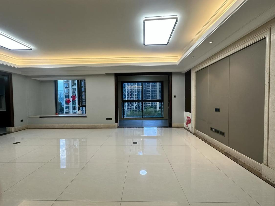 整租·建发中央天成