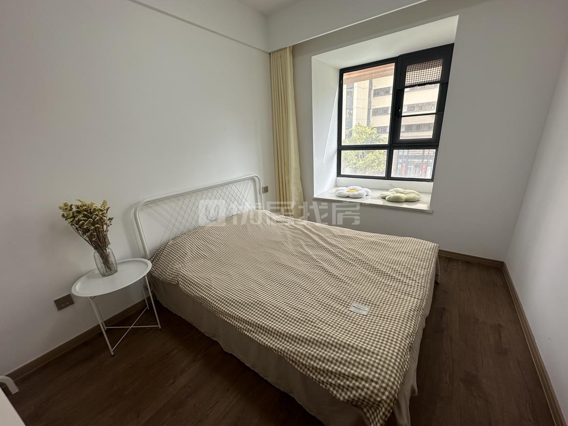 整租·锦绣华城