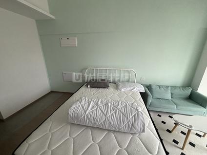 龙湖东海岸整租 置地公馆1室0厅/40平/中楼层