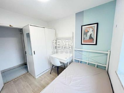 朝阳酒仙桥合租 梵谷水郡4室1厅/10平/低楼层