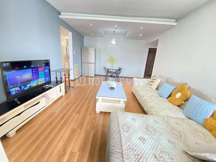 盘龙张官营整租 滨江俊园3室2厅/115平/中楼层