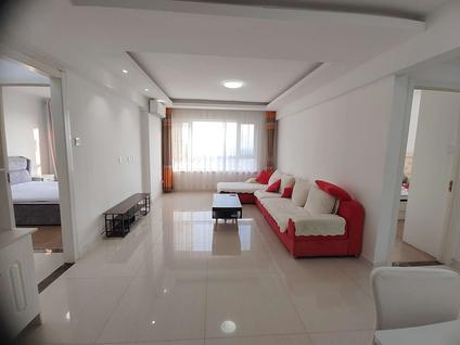 青山万郡整租 万郡大都城2室1厅/90平/中楼层