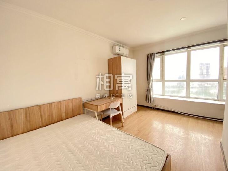 合租·河畔丽景