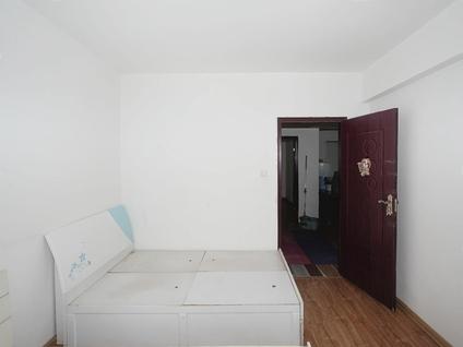 新市德港万达整租 海棠铭居2室2厅/95平/中楼层