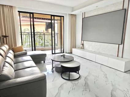 琼山滨江整租 滨江世纪佳城(北苑)3室2厅/120平/低楼层