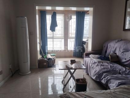 渭城渭城整租 塞纳绿洲1室1厅/93平/低楼层