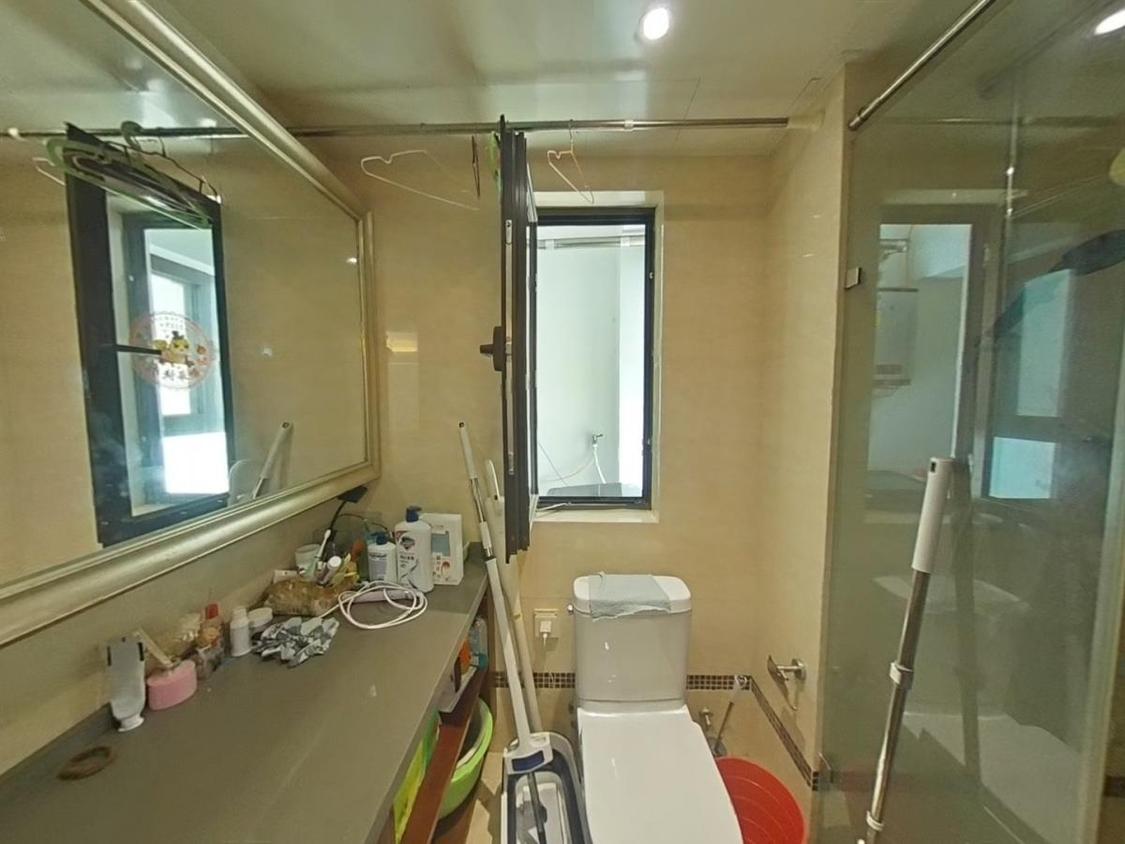 整租·曲江华著中城