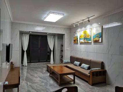 江城江城整租 奥园公园壹号3室2厅/102平/低楼层