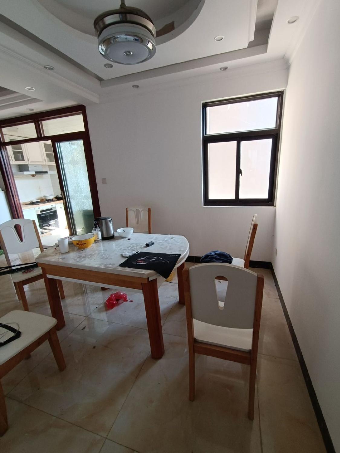 整租·彰泰玫瑰园