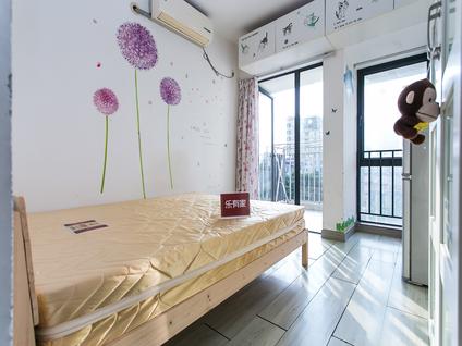 宝安宝安中心整租 花样年花郡1室0厅/27平/低楼层