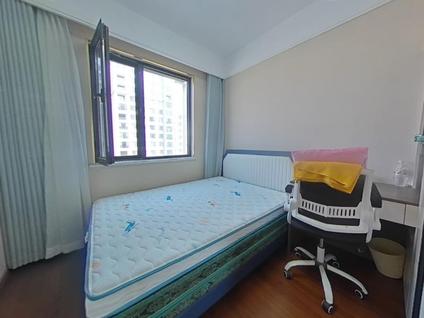 长安沣东新城整租 沣华熙城1室1厅/131平/高楼层