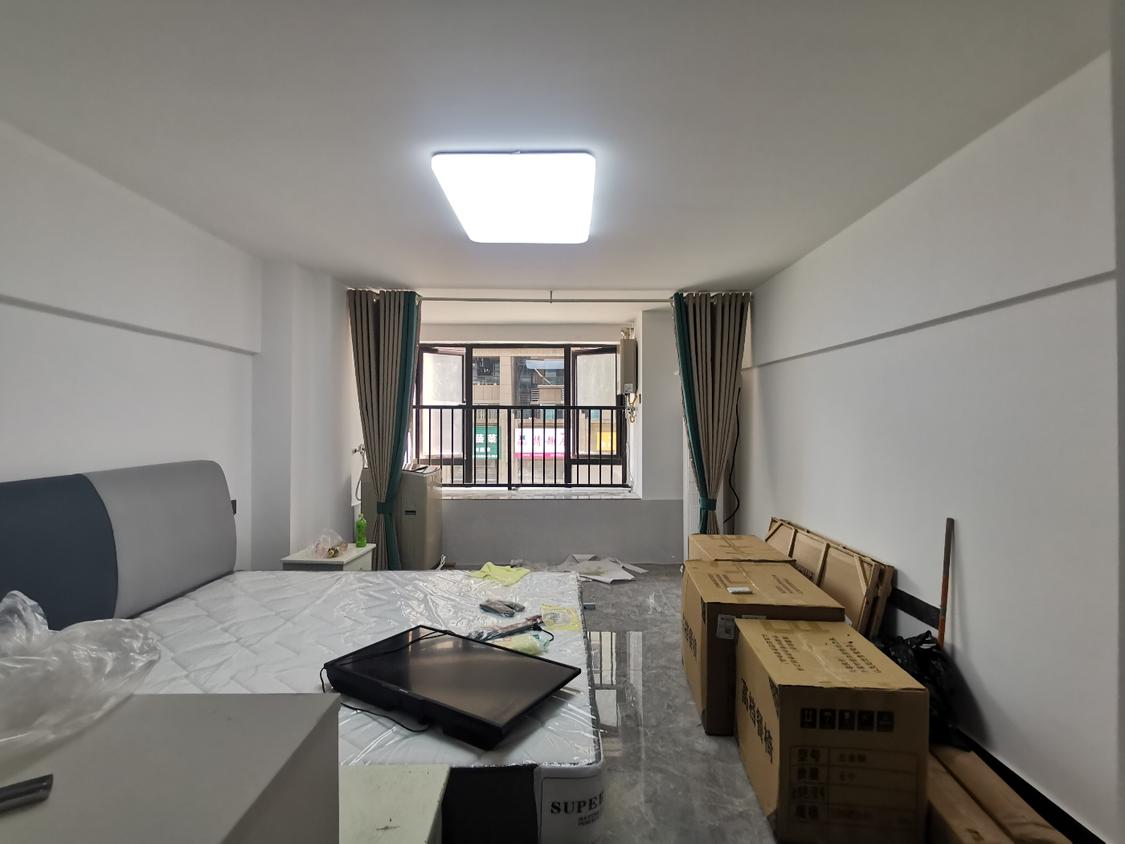 整租·鲁能领秀城(五街区)