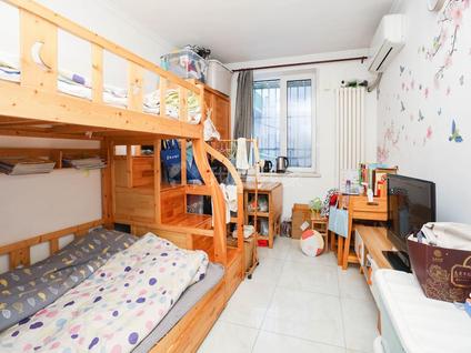 河西挂甲寺整租 跃进楼1室1厅/25平/低楼层