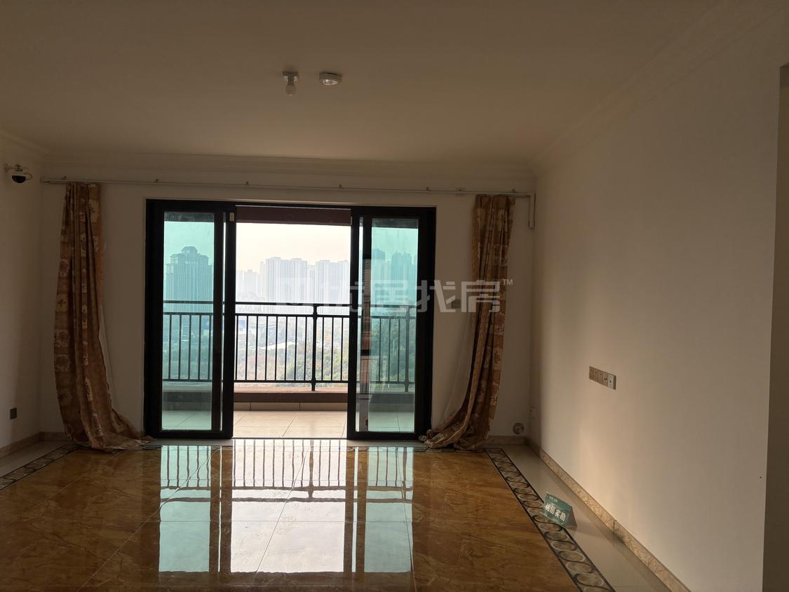 整租·碧桂园凤凰城(C区)