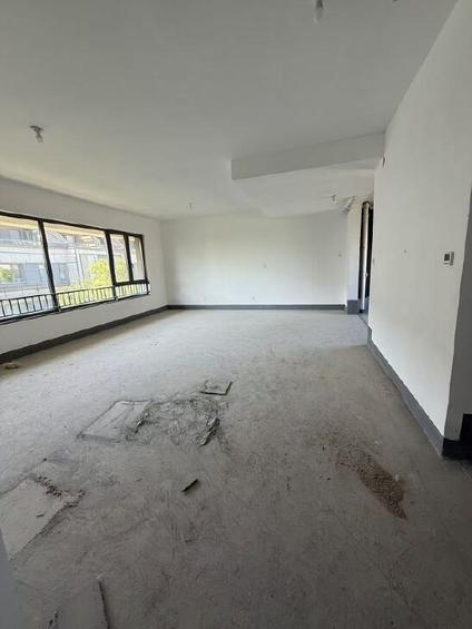 历城华山公园整租 中海天赋嶺4室2厅/154平/高楼层