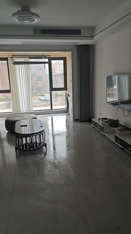 原阳原阳整租 圣唐江山樾3室2厅/107平/低楼层