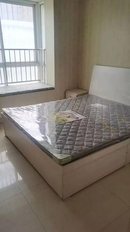 红旗柳青路整租 师大嘉苑3室2厅/145平/高楼层