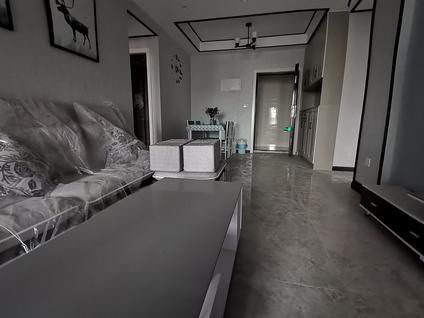 两江新区鸿恩寺整租 保利江上明珠(乐园)3室2厅/92平/低楼层