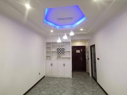 两江新区空港整租 北城空港天地(一期)3室2厅/99平/中楼层