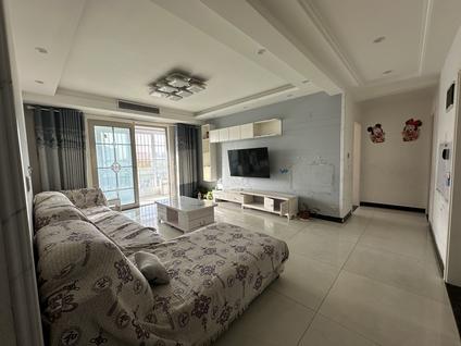 卫滨恒大整租 馨华佳苑3室2厅/126平/低楼层