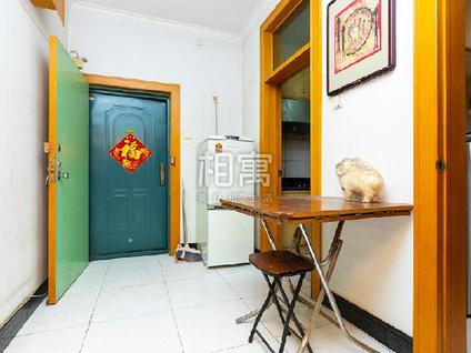 丰台六里桥东合租 莲花池南里3室1厅/22平/高楼层