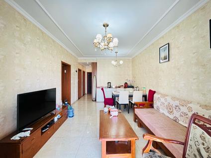 九龙坡巴国城整租 巴国龙庭1室1厅/61平/高楼层