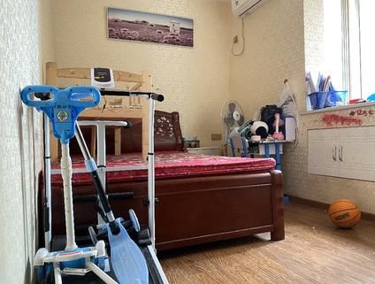 巴南李家沱整租 群乐新村4室2厅/108平/高楼层