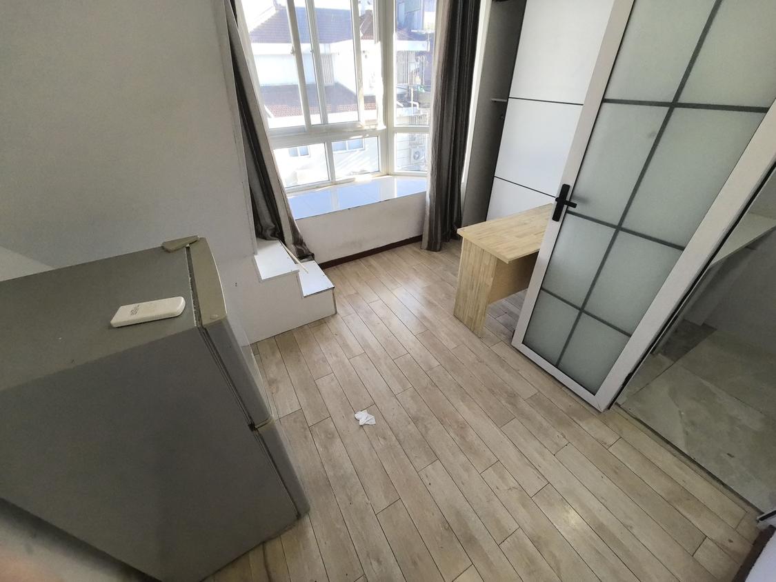 合租·阳光苑(三区)