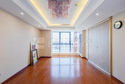 海淀公主坟西整租 新华联国际公寓3室2厅/150平/高楼层