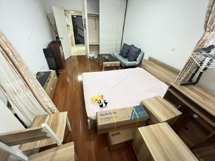 合租·新泾三村