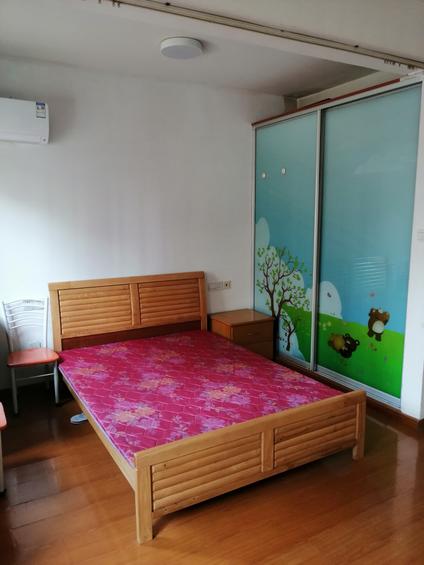 海曙高桥整租 盛世华城1室1厅/43平/低楼层