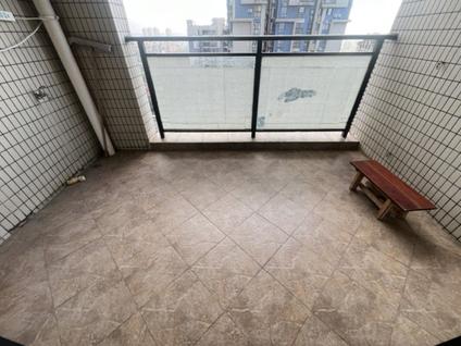 秀英紫园整租 蓝城印象4室2厅/160平/高楼层