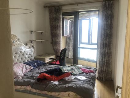 鄞州高新区整租 皇冠花园(一期)3室2厅/146平/中楼层