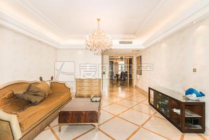 朝阳北苑整租 万达大湖公馆2室2厅/182平/低楼层