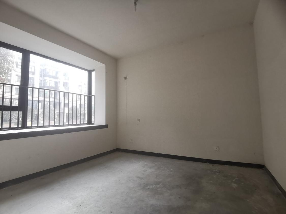 整租·中国铁建青秀澜湾