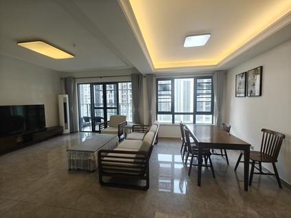 秀英远大整租 星华海岸城(二期)3室2厅/120平/高楼层