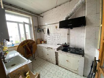 丰台西罗园合租 西罗园(四区)3室1厅/20平/高楼层