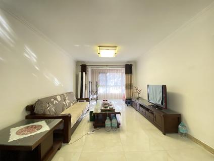 丰台云岗整租 山语城(三区)3室2厅/125平/底层